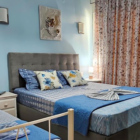 Hara Apartment In Front Of The Beach Паралия-Катерини Экстерьер фото